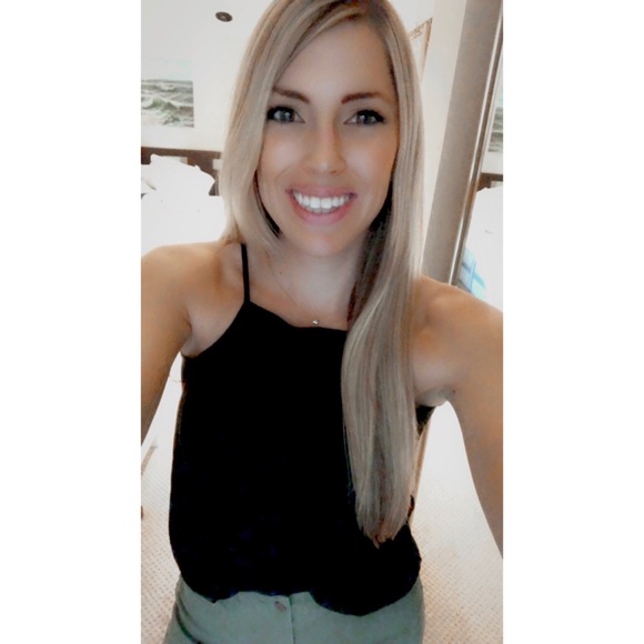 Meet your Posh Ambassador, Casey - Picture 1 of 3